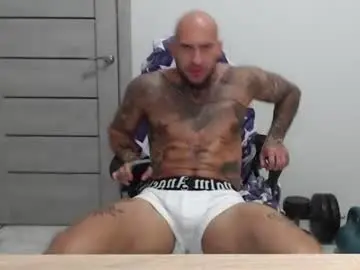 Chaturbate Sex Chat of maxi_foxxx