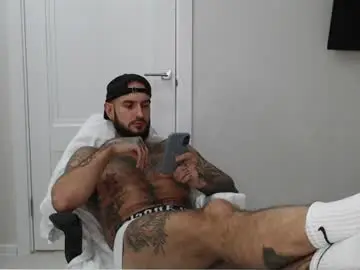 Chaturbate Adult Webcams of maxi_foxxx