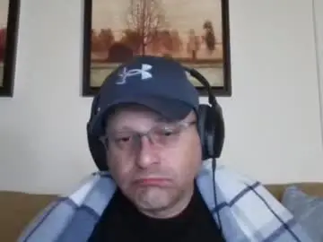 Chaturbate Live Sex Cam of petertreps