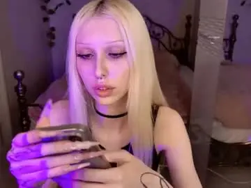 Chaturbate Sex Cam of ghost_girlyy