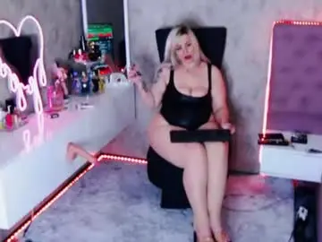 Chaturbate Free Live Porn of guess__whoo