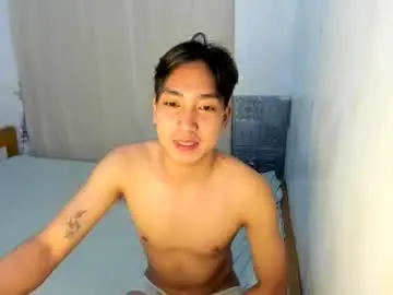 Chaturbate Sex Cam of tastylicious_kim
