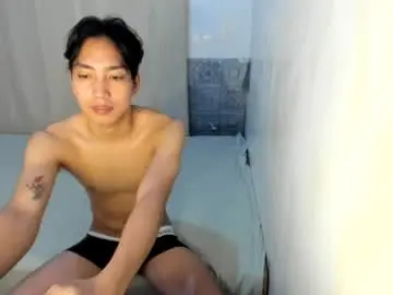 Chaturbate Best live sex cam show of tastylicious_kim