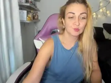 Chaturbate Sex Chat of adrianapdes