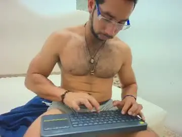 Chaturbate Live Porn of felipe_diamond