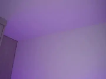 Chaturbate Free Live Porn of krops_