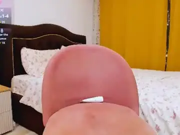 Chaturbate Live Sex Cam of carry_star