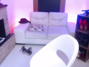 Chaturbate Sex Cam of keylathomson