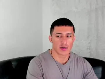 Chaturbate Live Porn of muscle_man07