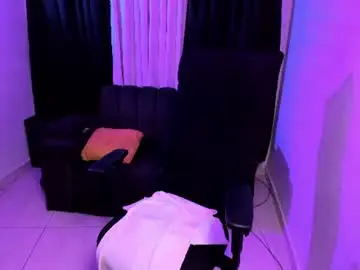 Chaturbate Live Sex Cam of purplemegan