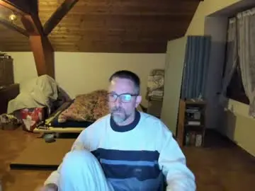 Chaturbate Sex Chat of supersquirrel81