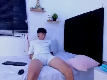 Chaturbate Nude Webcam of angel_boy0