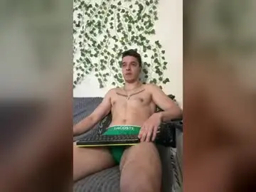 Chaturbate Free Porn Cam of bravo_maestro