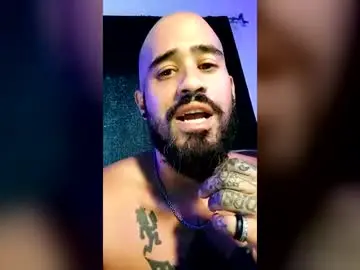 Chaturbate Sex Cam of brownboyt