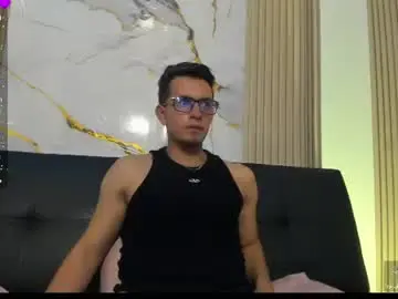 Chaturbate Sex Chat of clyde_tay