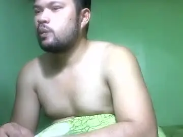 Chaturbate Live Sex Cam of hottestpinoy2323