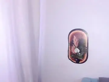 Chaturbate Adult Video Chat of love_bella_