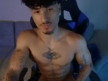 Chaturbate Live Sex of thomas_fit1