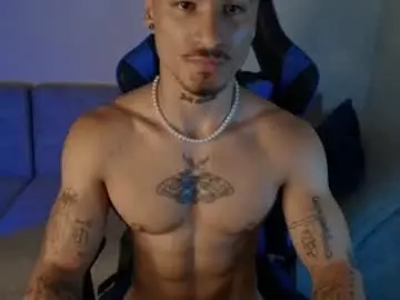Chaturbate Nude Webcam of thomas_fit1