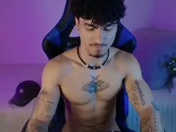 Chaturbate Live Porn of thomas_fit1