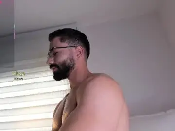 Chaturbate Sex Chat of edrick_walton