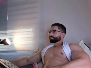 Chaturbate Adult Webcams of edrick_walton