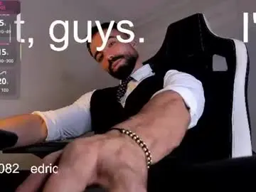 Chaturbate Live Sex Cam of edrick_walton