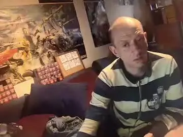 Chaturbate Live Sex Cam of _svenerd_____