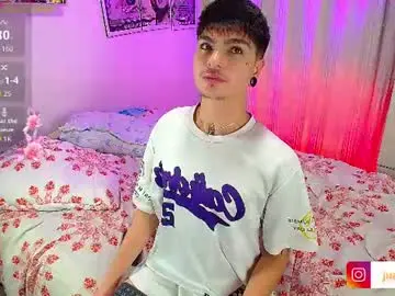 Chaturbate Live Porn of dark_lucky