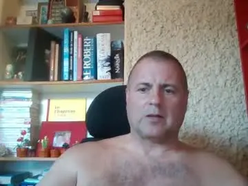 Chaturbate Live Sex Cam of danparis91