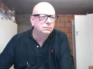 Chaturbate Free Live Porn of machinegun3dx