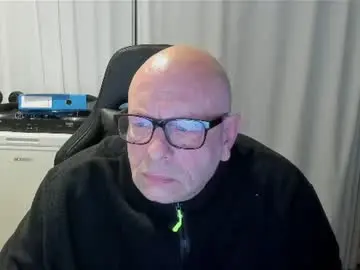 Chaturbate Live Porn of machinegun3dx