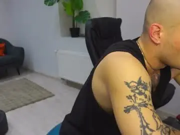 Chaturbate Free Live Porn of thomas_brons