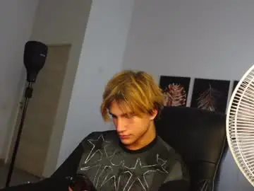Chaturbate Watch Live Sex Cams of thomas_brons