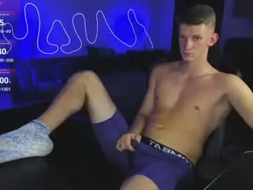 Chaturbate Live Porn of bradmaloney