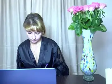 Chaturbate Free Live Porn of crystalfever_