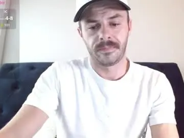 Chaturbate Sex Chat of traviswylde19