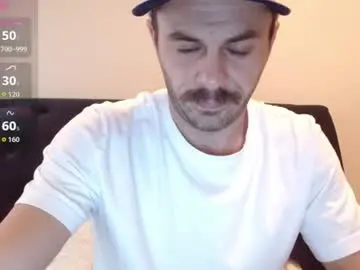 Chaturbate Live Porn of traviswylde19