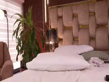 Chaturbate Best live sex cam show of alicia_lang