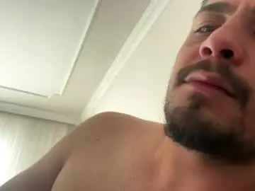 Chaturbate Watch Live Sex Cams of realhornyboy35