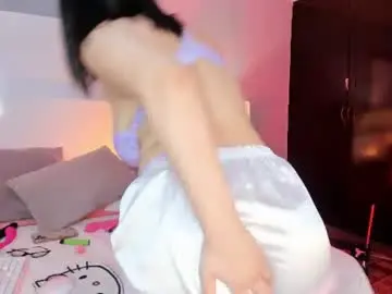 Chaturbate Live Porn of emily_roberts1