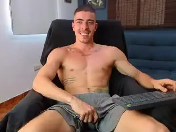 Chaturbate Free Live Porn of ethangreey1