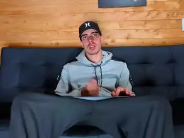 Chaturbate Best live sex cam show of ethangreey1