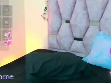 Chaturbate Live Sex Cam of iris_mandarinne