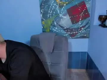 Chaturbate Live Sex Cam of patrik027