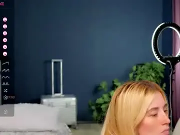 Chaturbate Adult Webcam of super_peach_stream