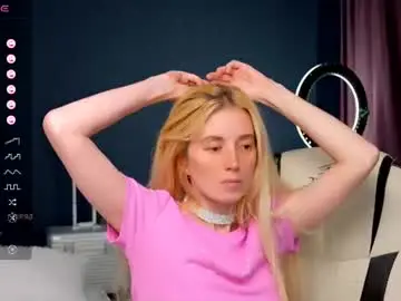 Chaturbate Sex Cam of super_peach_stream