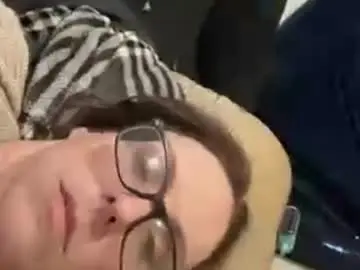 Chaturbate Best live sex cam show of us2foru82