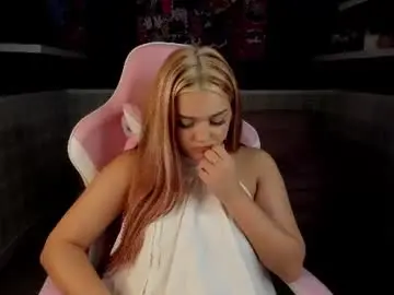 Chaturbate Sex Cam of _skylilly