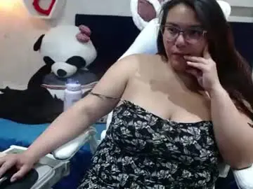 Chaturbate Best live sex cam show of bigtitslaurenriver